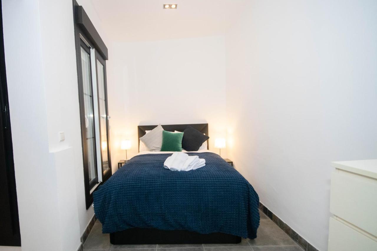 For You Rentals Apartamento Temporal Con Encanto En Malasana Min24 Madrid Bagian luar foto